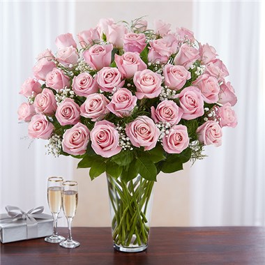 Ultimate Elegance &trade; Premium Long Stem Pink Roses